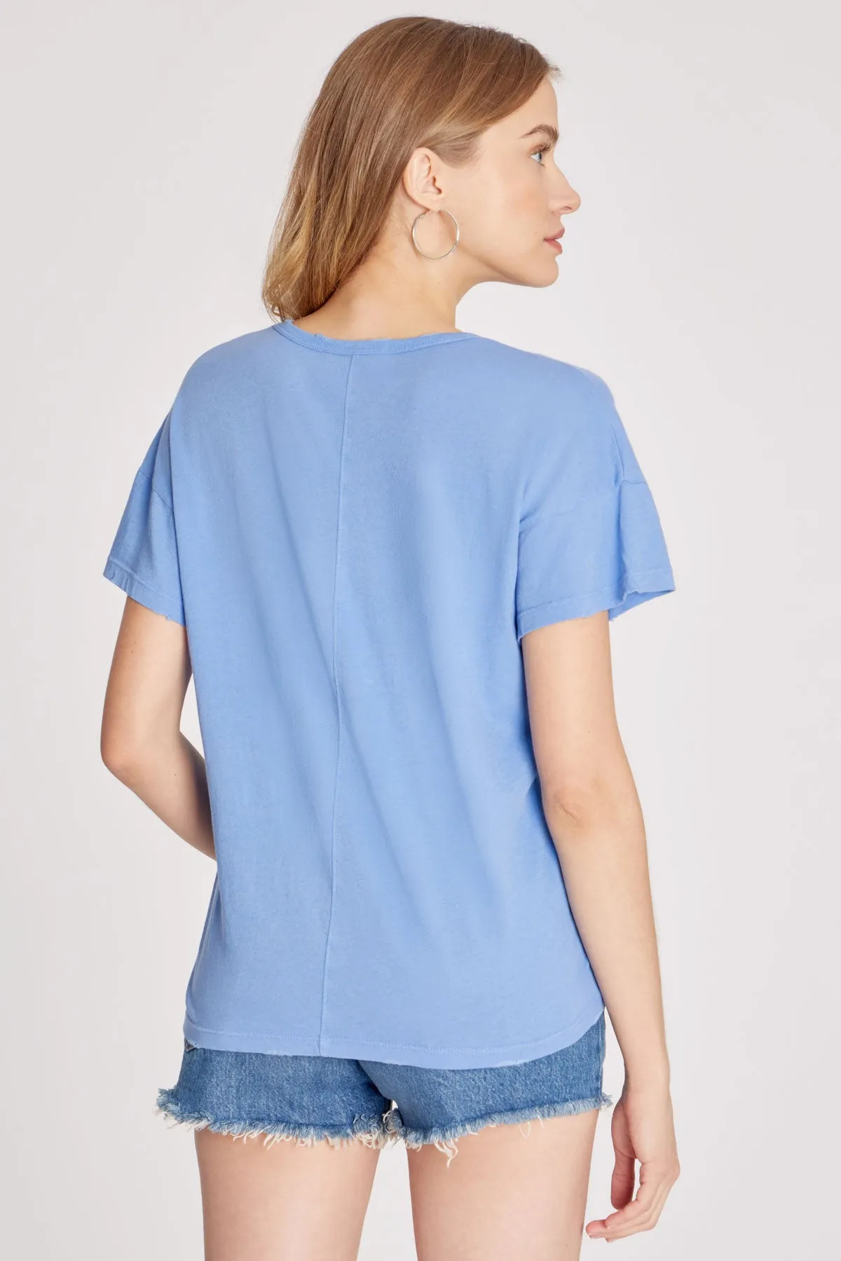 Chrissy V-Neck Tee | Wedgewood