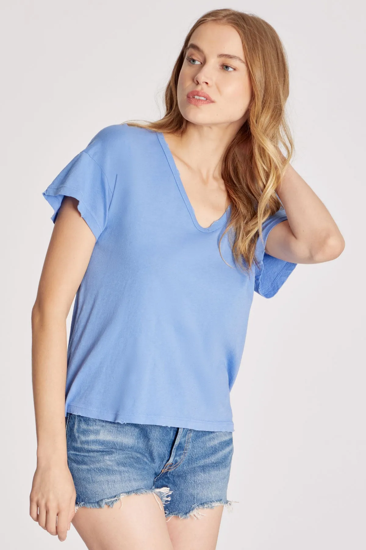 Chrissy V-Neck Tee | Wedgewood