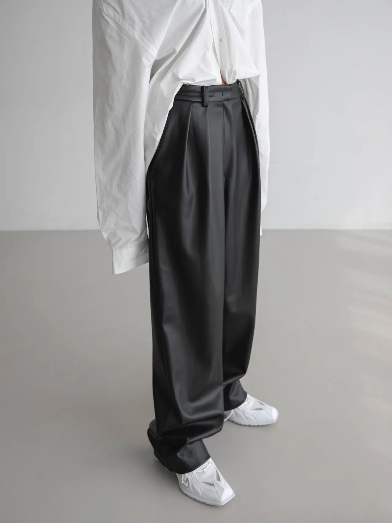 VEGAN LEATHER LOW WAISTED DOUBLE PLEATED TROUSERS